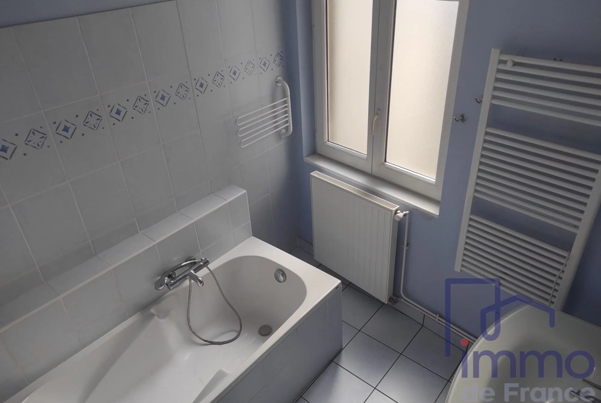 Appartement T2 moderne de 82,16 m² à Le Puy-en-Velay, idéal investissement 