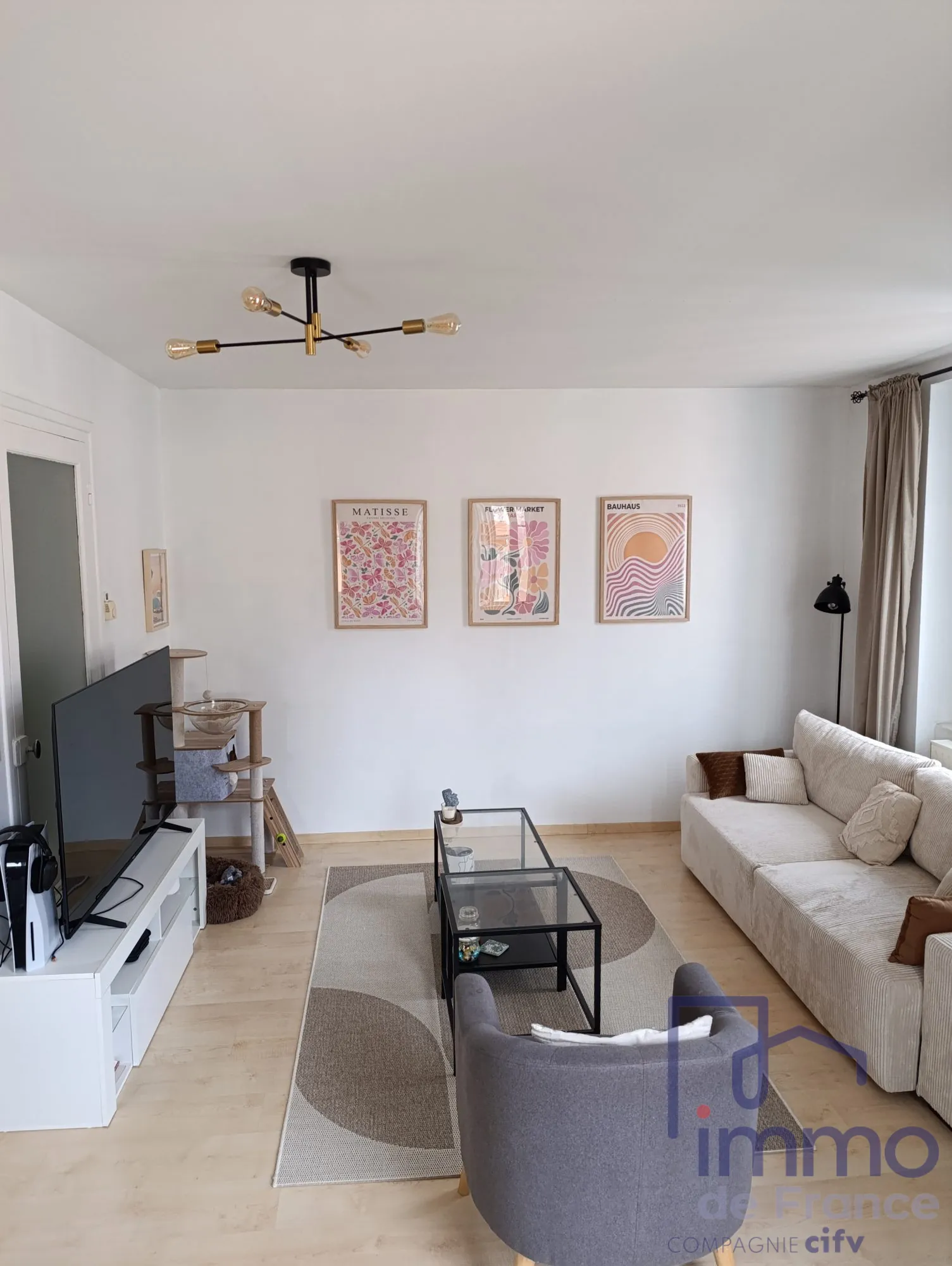 Appartement T2 moderne de 82,16 m² à Le Puy-en-Velay, idéal investissement 