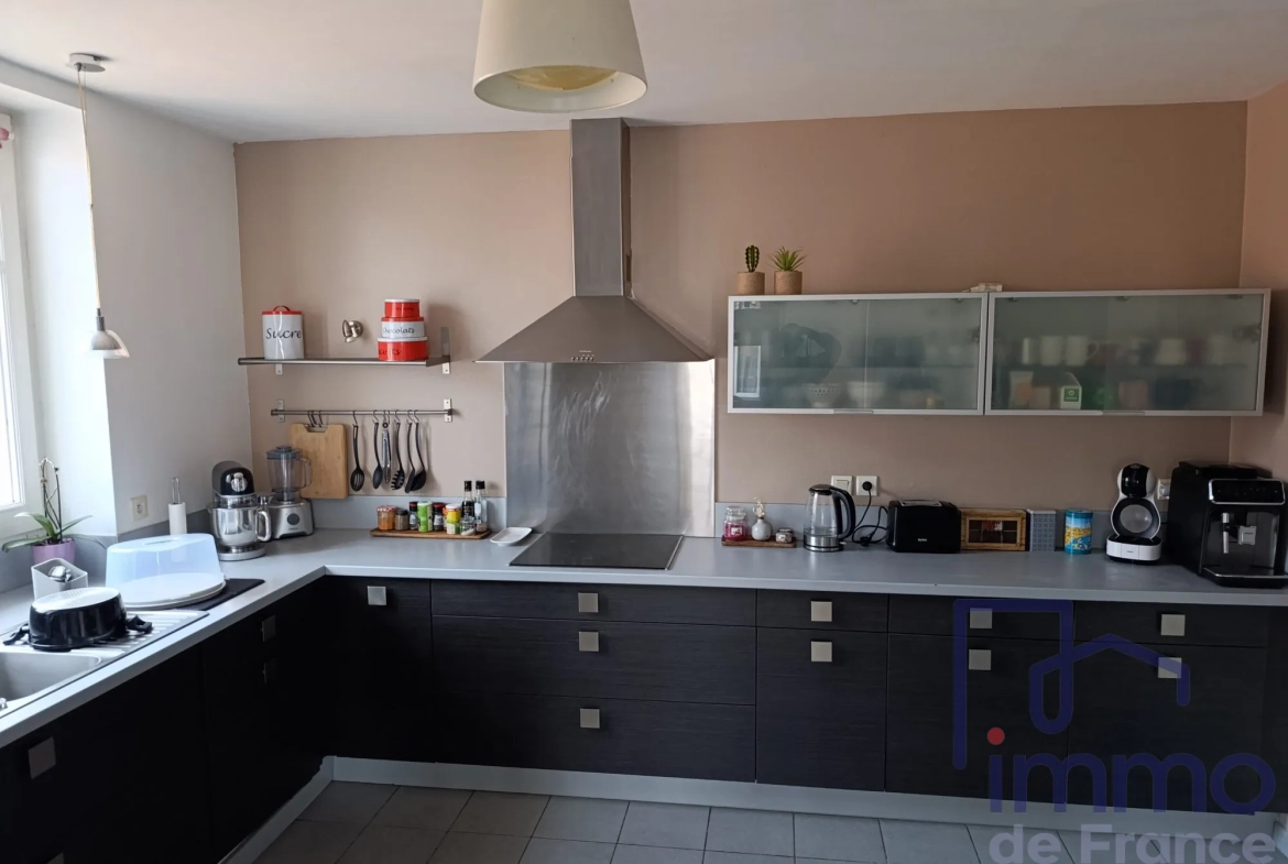 Appartement T2 moderne de 82,16 m² à Le Puy-en-Velay, idéal investissement 