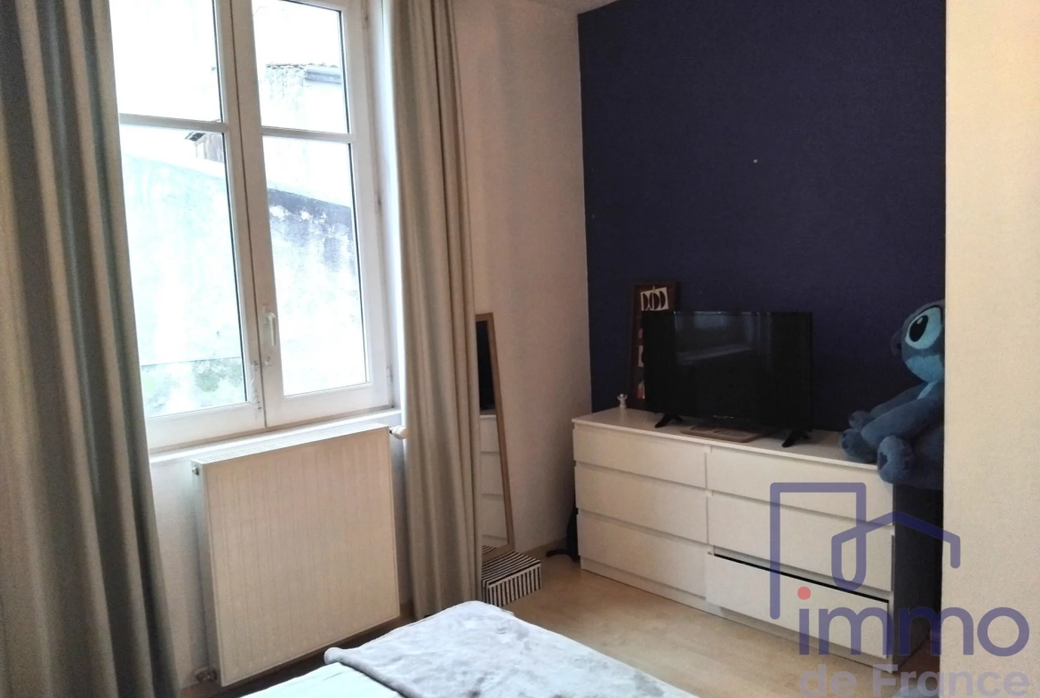 Appartement T2 moderne de 82,16 m² à Le Puy-en-Velay, idéal investissement 