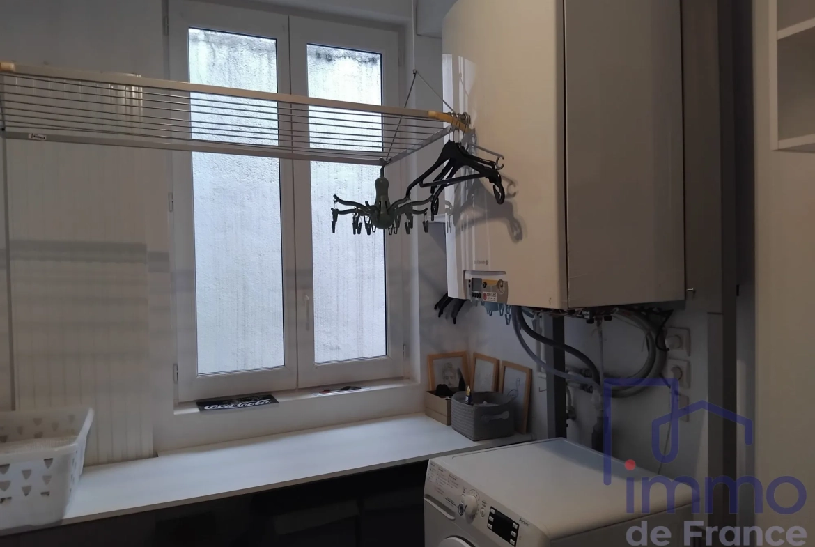 Appartement T2 moderne de 82,16 m² à Le Puy-en-Velay, idéal investissement 