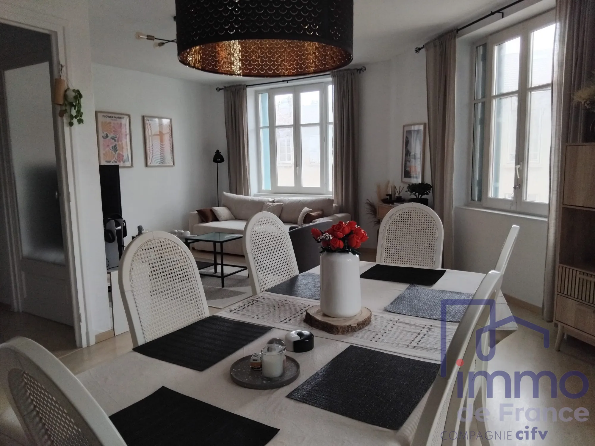 Appartement T2 moderne de 82,16 m² à Le Puy-en-Velay, idéal investissement 