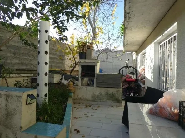 Appartement spacieux avec jardin à Béziers en vente aux enchères derniers prix compétitifs