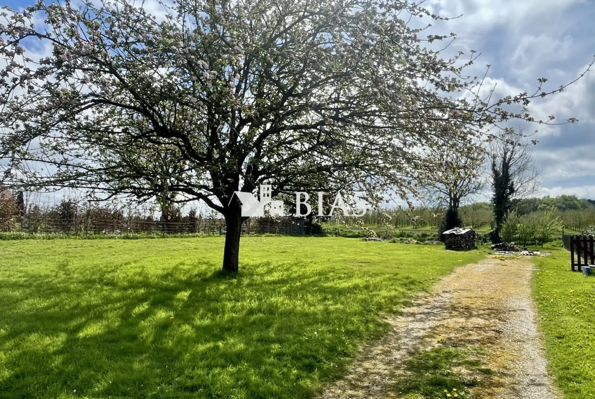 Terrain à bâtir de 1077 m² à Hauville près de Routot - Zone Ub 