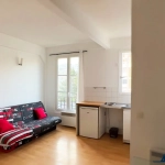 Charmant studio meublé de 20 m² avec vue sur jardin à Paris 19ème