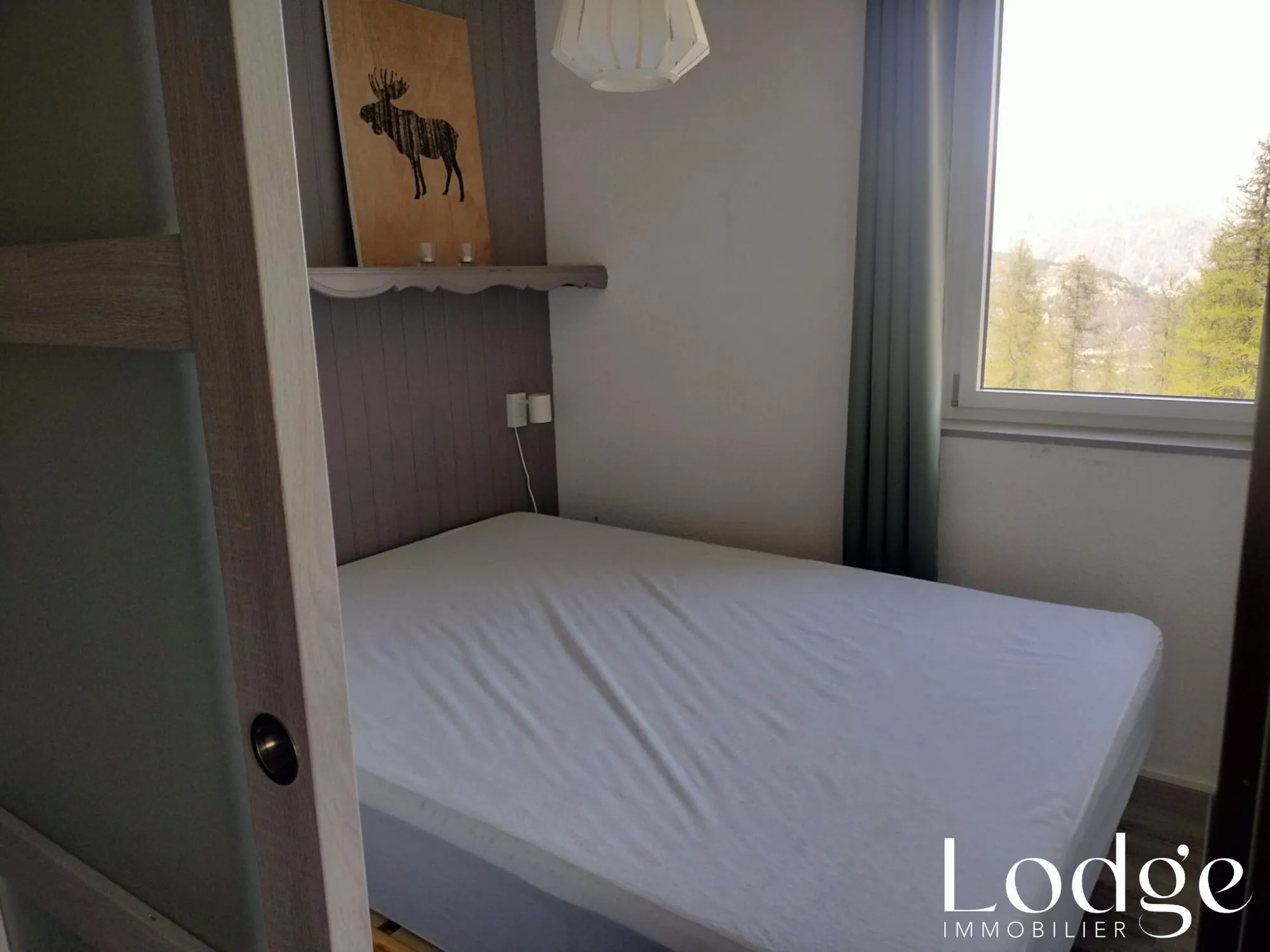 Appartement T2 à Puy Saint Vincent 1600 avec terrasse ensoleillée et vue panoramique 