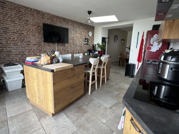 Maison à vendre à Saint-Michel-sur-Ternoise de 140m² avec jardin et cave
