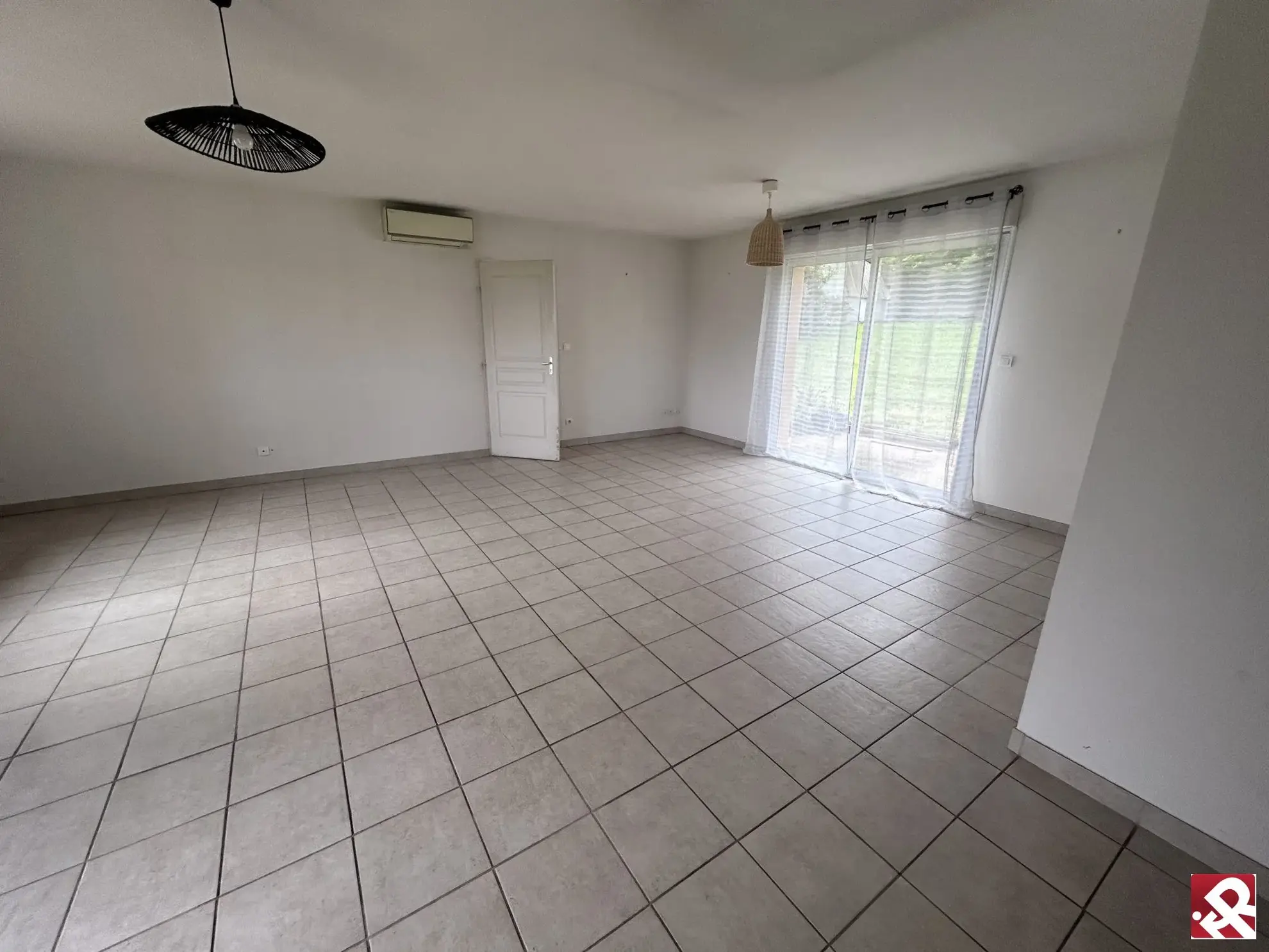 Maison neuve de plain-pied avec jardin à La Souterraine (23300) 