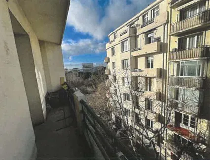 Appartement T3 à Toulon en vente aux enchères à partir de 60 000 €