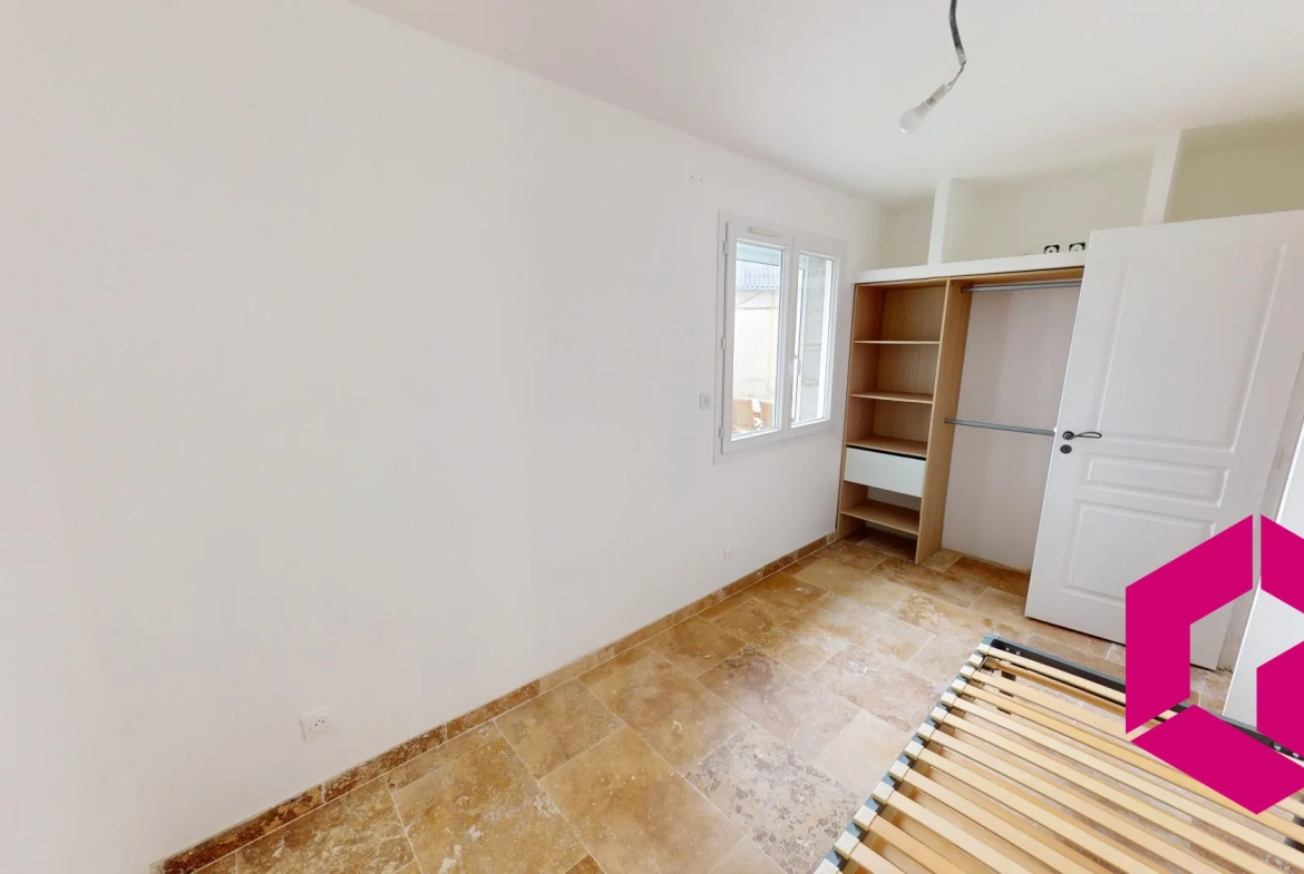 Maison plain-pied récente de 65 m² avec terrain à Craponne-sur-Arzon 