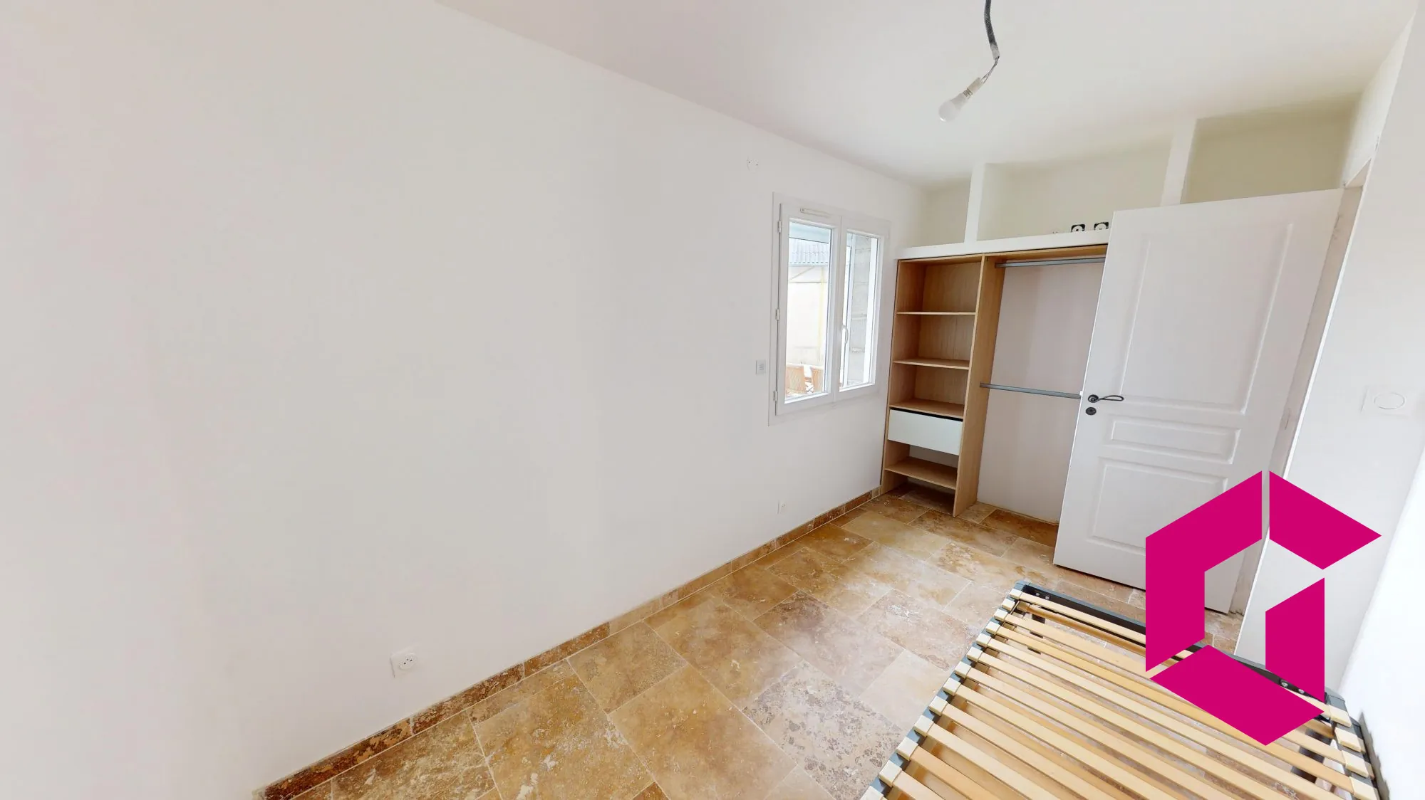 Maison plain-pied récente de 65 m² avec terrain à Craponne-sur-Arzon 
