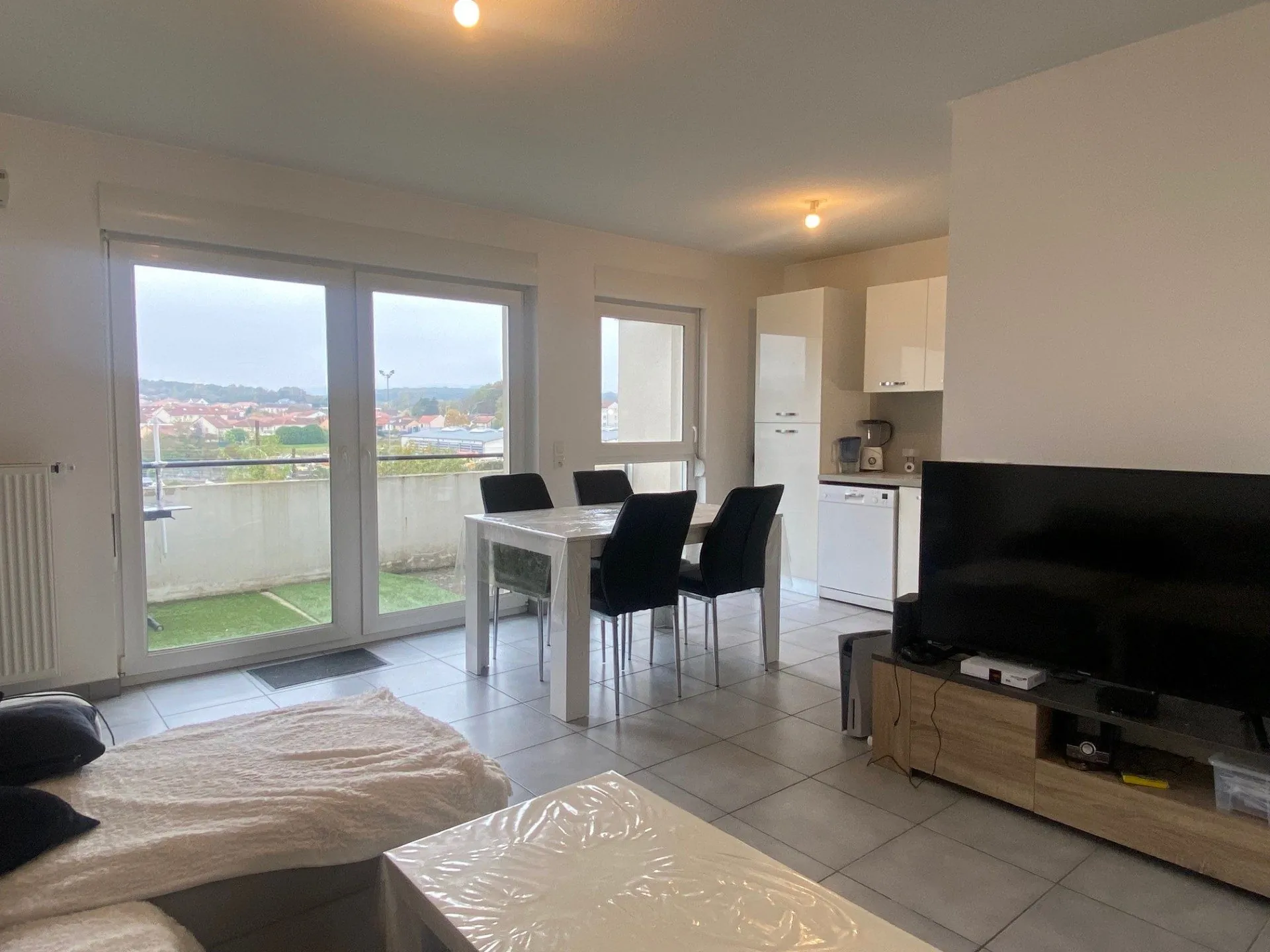 Appartement 3 pièces avec terrasse et parking à Woippy - Résidence récente 