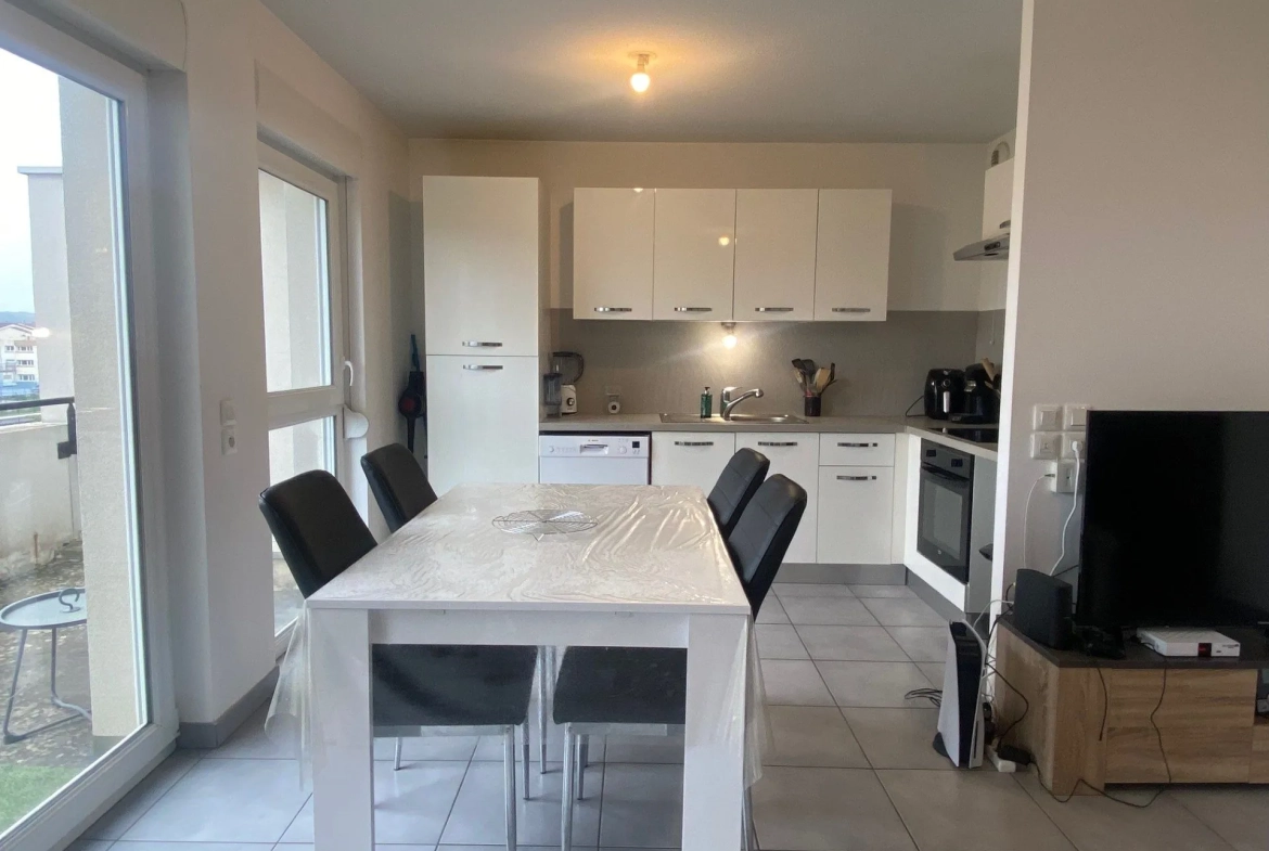 Appartement 3 pièces avec terrasse et parking à Woippy - Résidence récente 