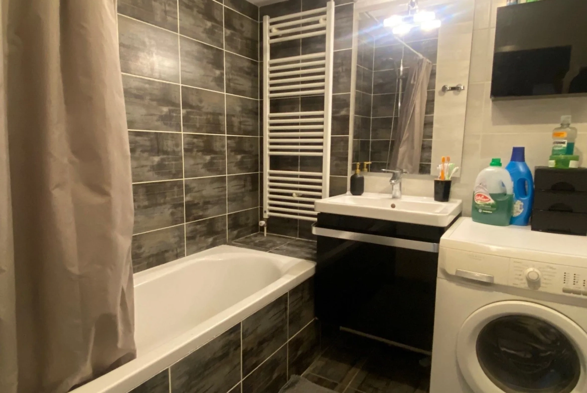 Appartement 3 pièces avec terrasse et parking à Woippy - Résidence récente 