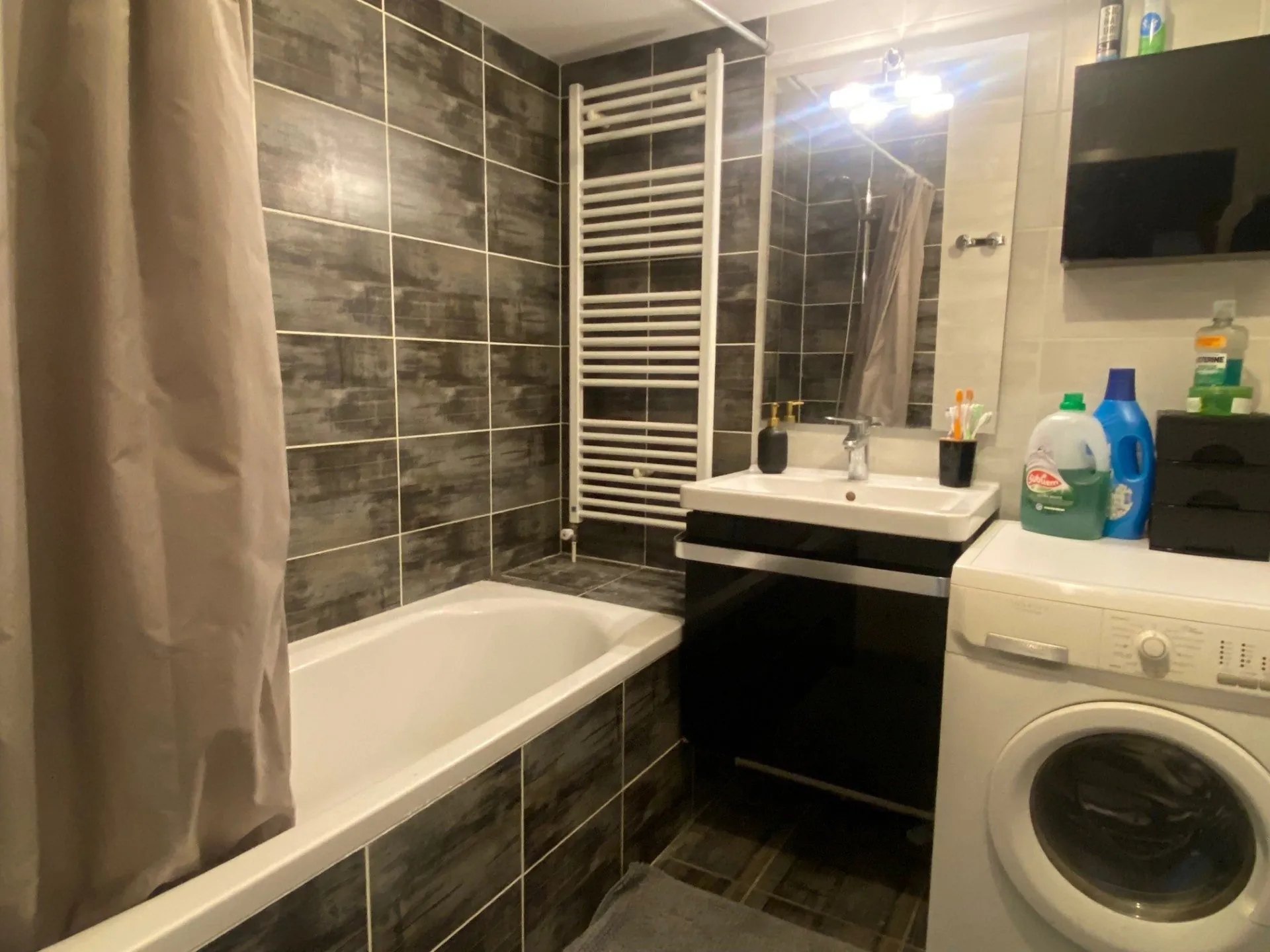 Appartement 3 pièces avec terrasse et parking à Woippy - Résidence récente 