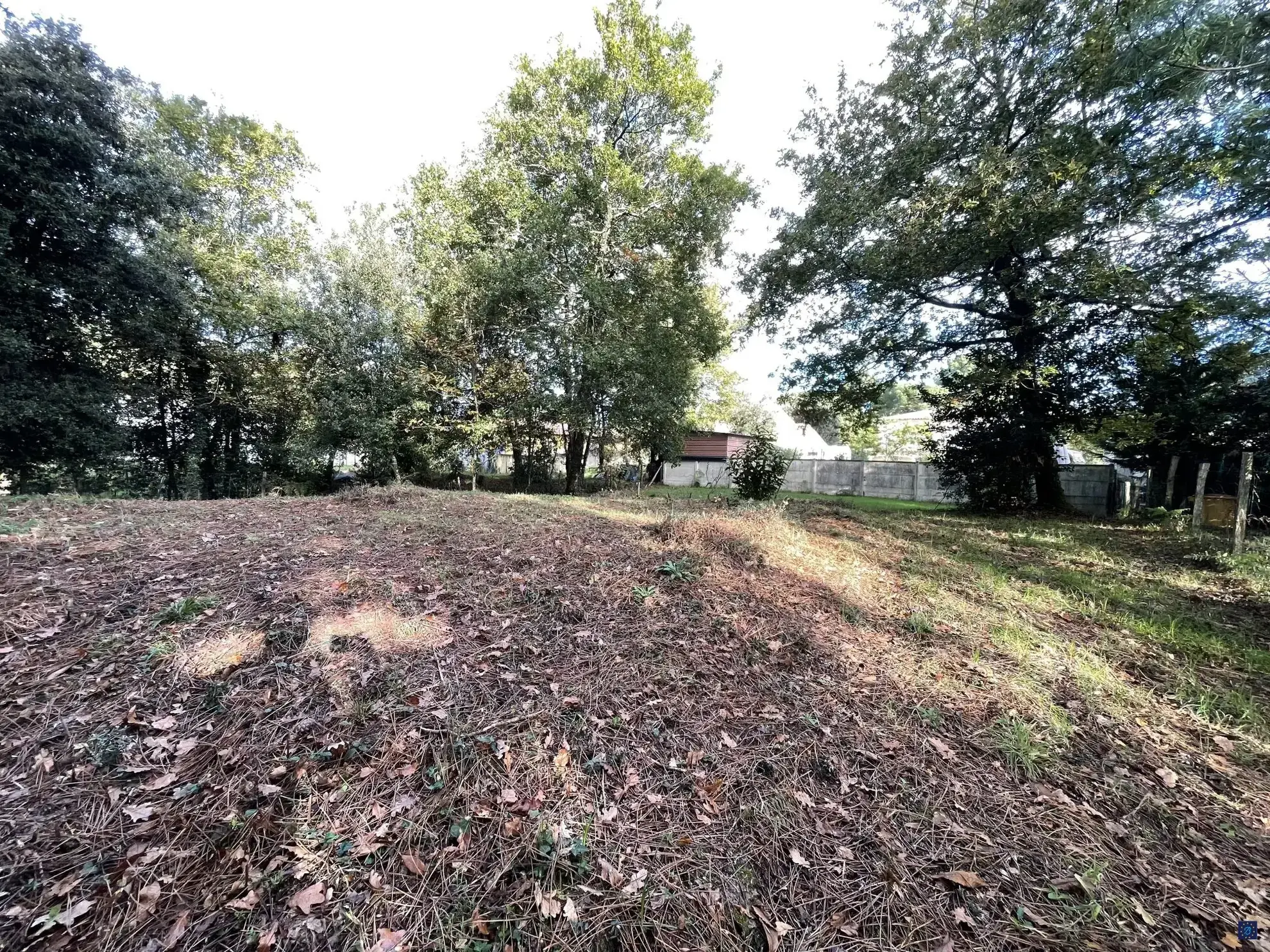 Terrain constructible de 784 m² à proximité des plages au MATHES 