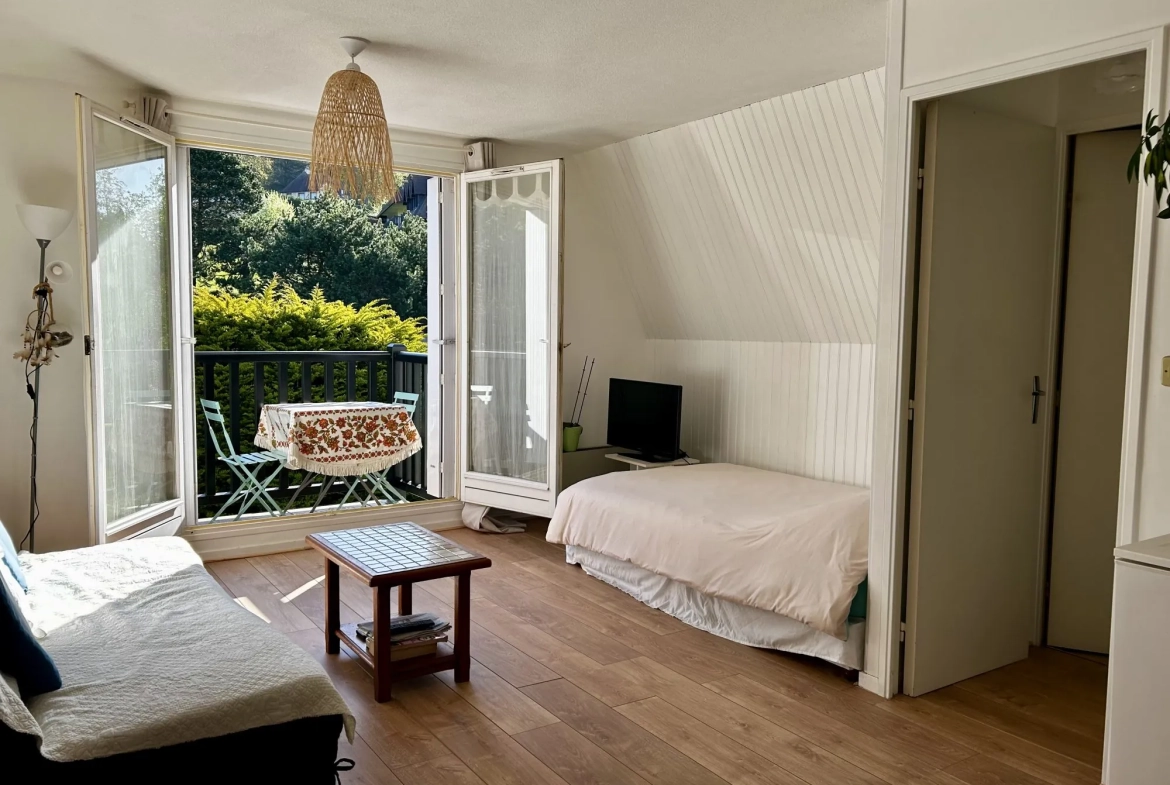Studio à vendre à Blonville-sur-Mer - 28 m² avec balcon et stationnement 