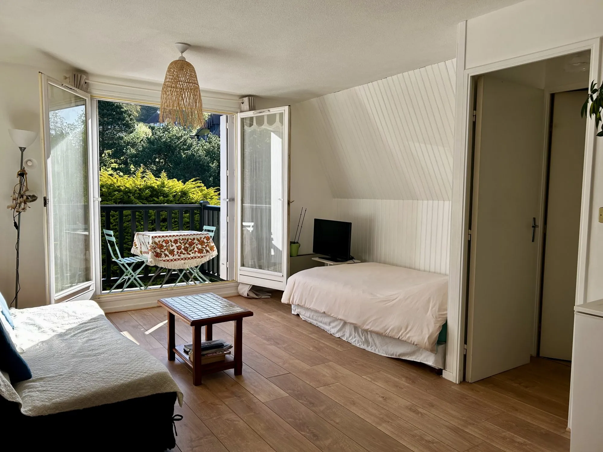 Studio à vendre à Blonville-sur-Mer - 28 m² avec balcon et stationnement 