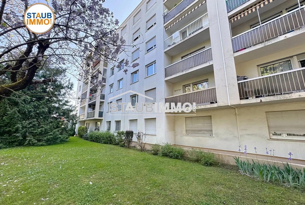 Achat appartement 3 pièces de 77 m² avec balcon à Saint-Louis 
