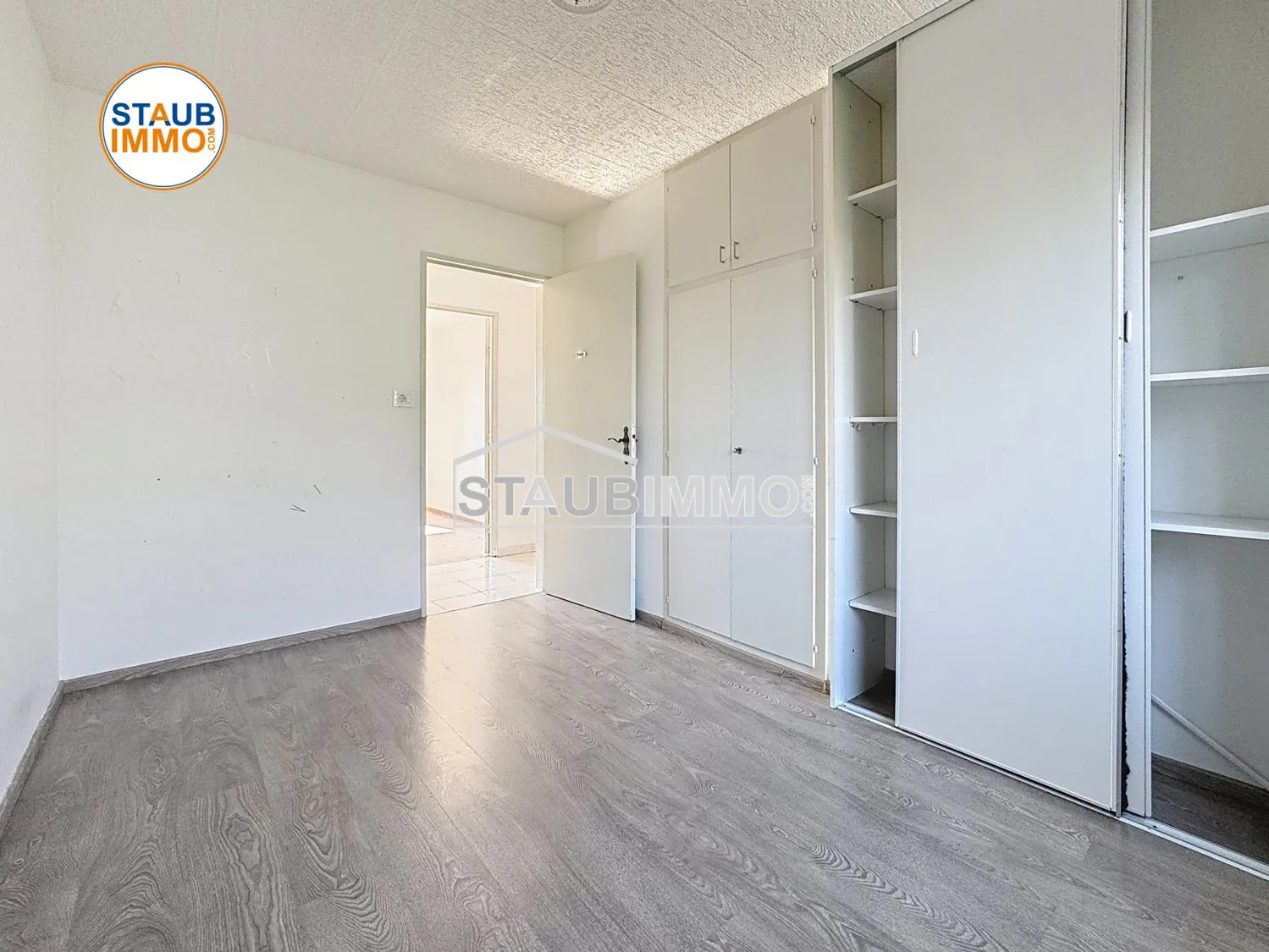 Achat appartement 3 pièces de 77 m² avec balcon à Saint-Louis 