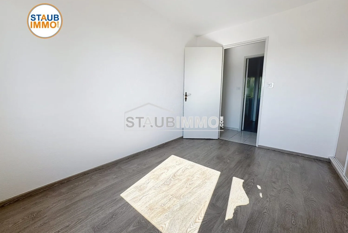 Achat appartement 3 pièces de 77 m² avec balcon à Saint-Louis 
