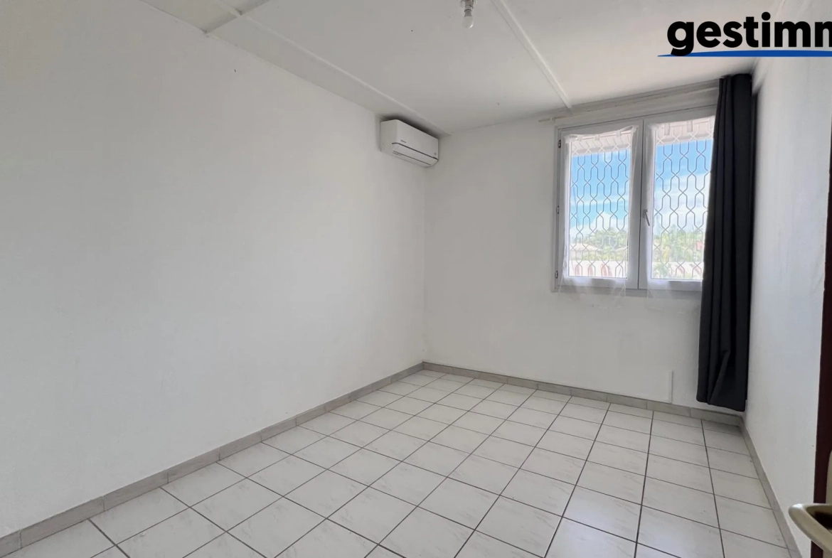 Bel appartement T3 à vendre dans résidence sécurisée à Cayenne 