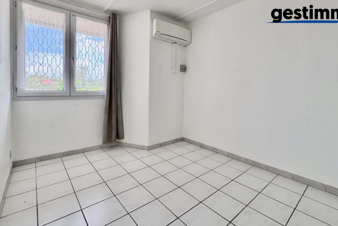 Bel appartement T3 à vendre dans résidence sécurisée à Cayenne 