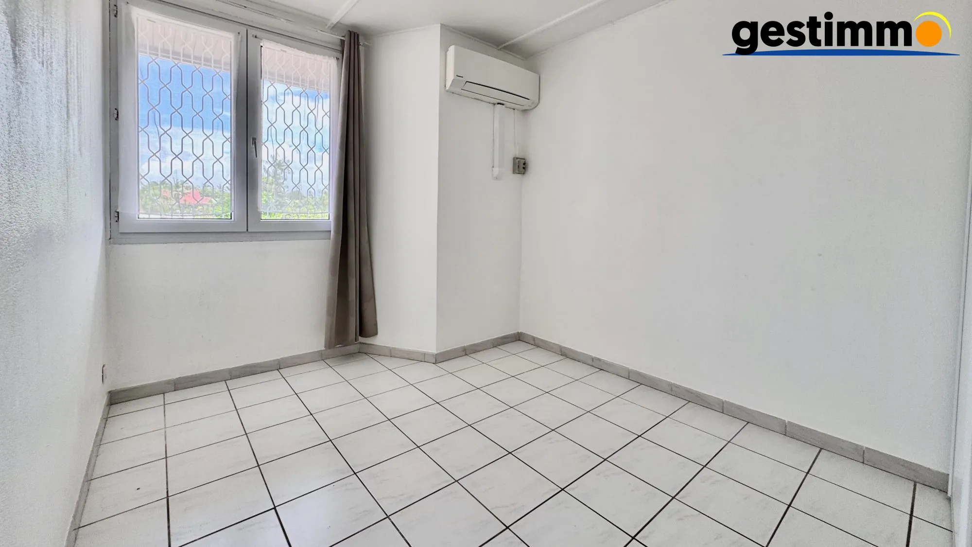 Bel appartement T3 à vendre dans résidence sécurisée à Cayenne 