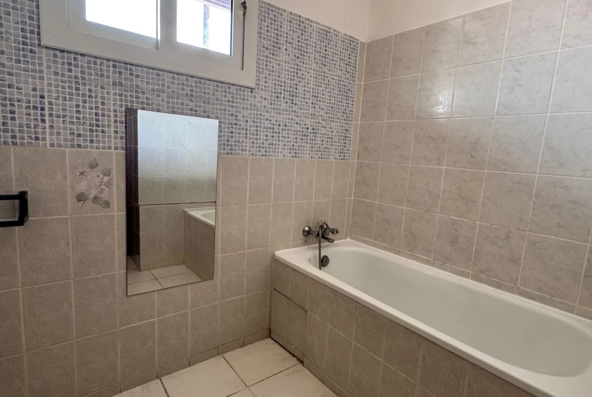 Bel appartement T3 à vendre dans résidence sécurisée à Cayenne 