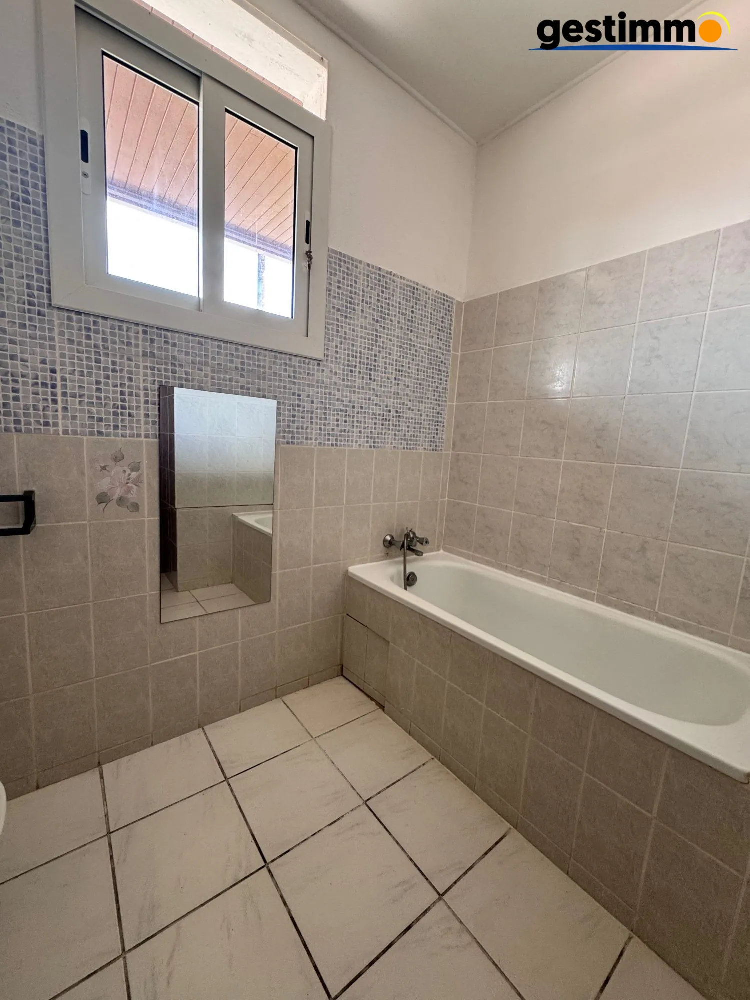 Bel appartement T3 à vendre dans résidence sécurisée à Cayenne 