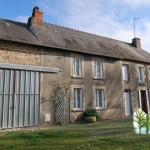 Grande maison à Bonnat avec dépendances et terrain de plus de 9 000 m²