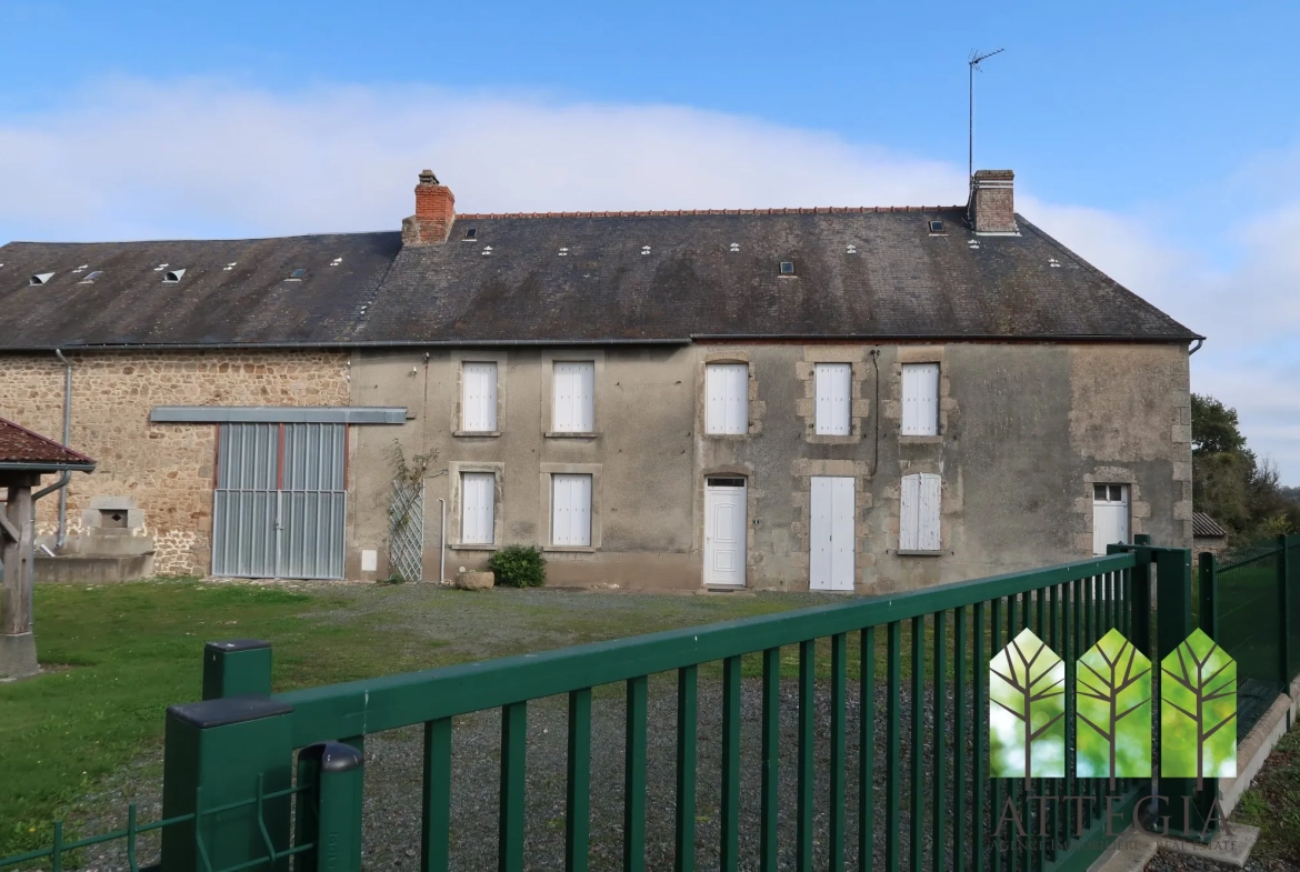 Grande maison à Bonnat avec dépendances et terrain de plus de 9 000 m² 