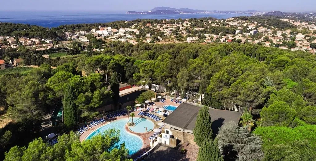 Studio à vendre au Pradet avec piscine et sécurité, parfait pour investissement locatif 
