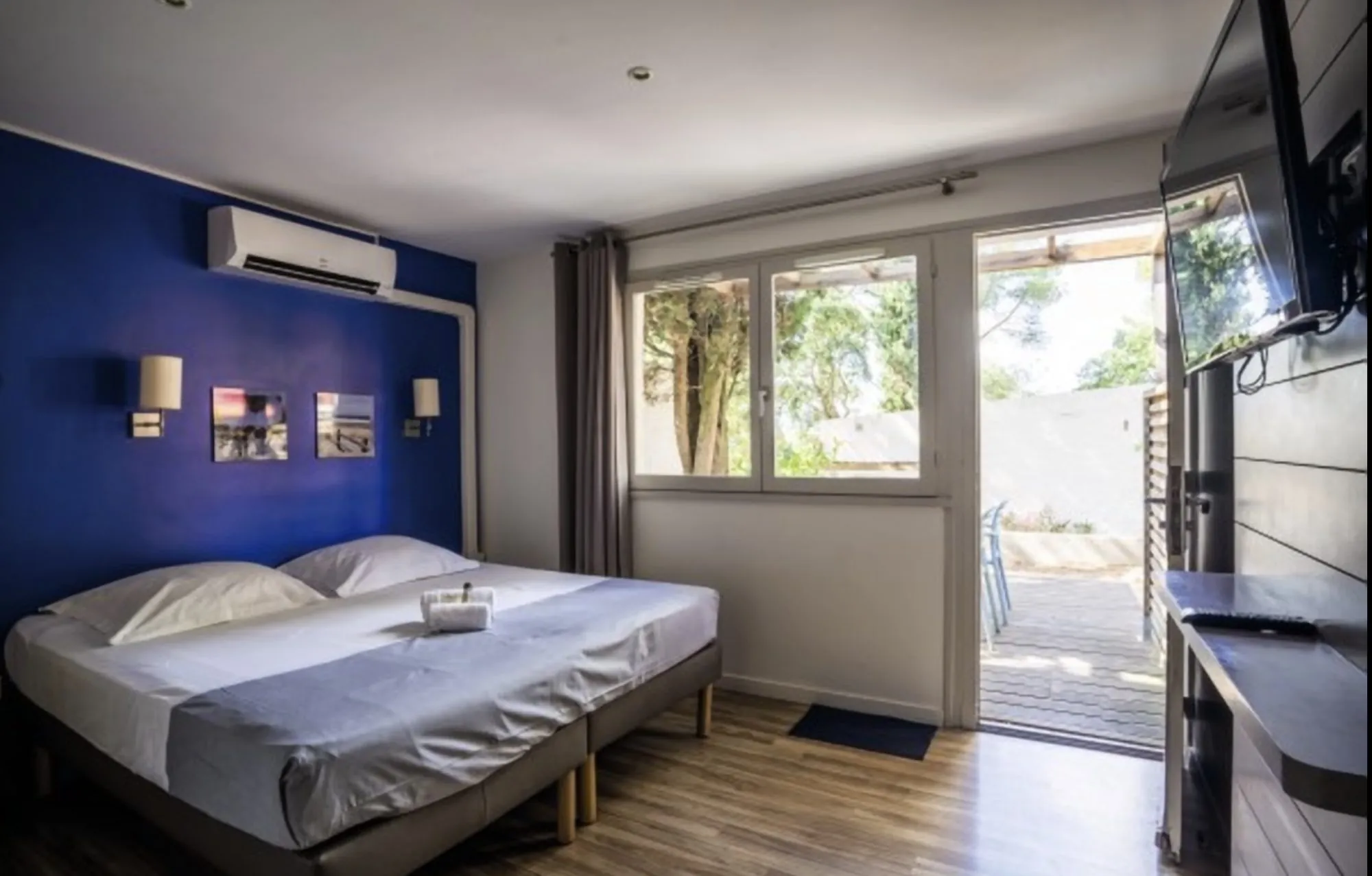 Studio à vendre au Pradet avec piscine et sécurité, parfait pour investissement locatif 