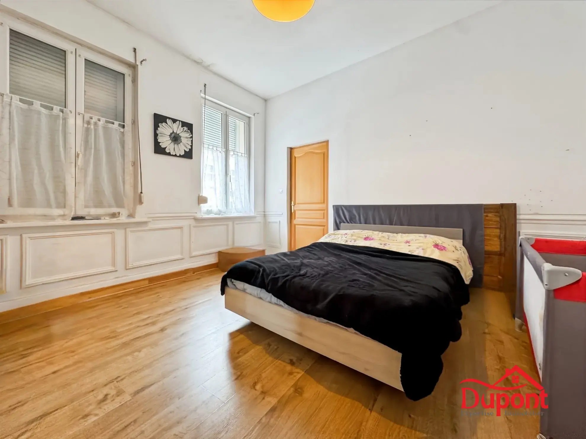 Maison mitoyenne à Caudry de 130 m² avec jardin et 3 chambres 