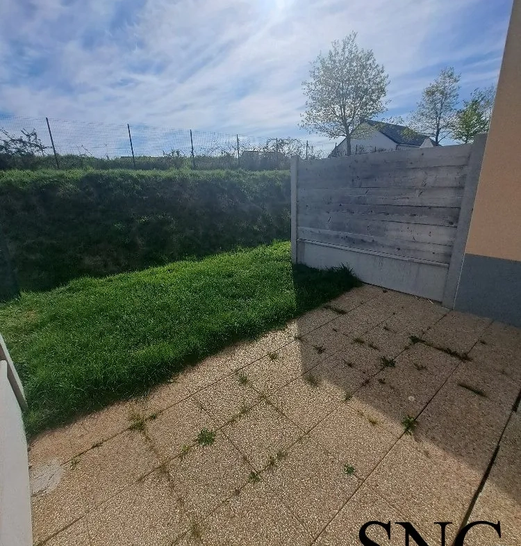 Maison T2 avec jardin et parking privé à Rouxmesnil-Bouteilles 