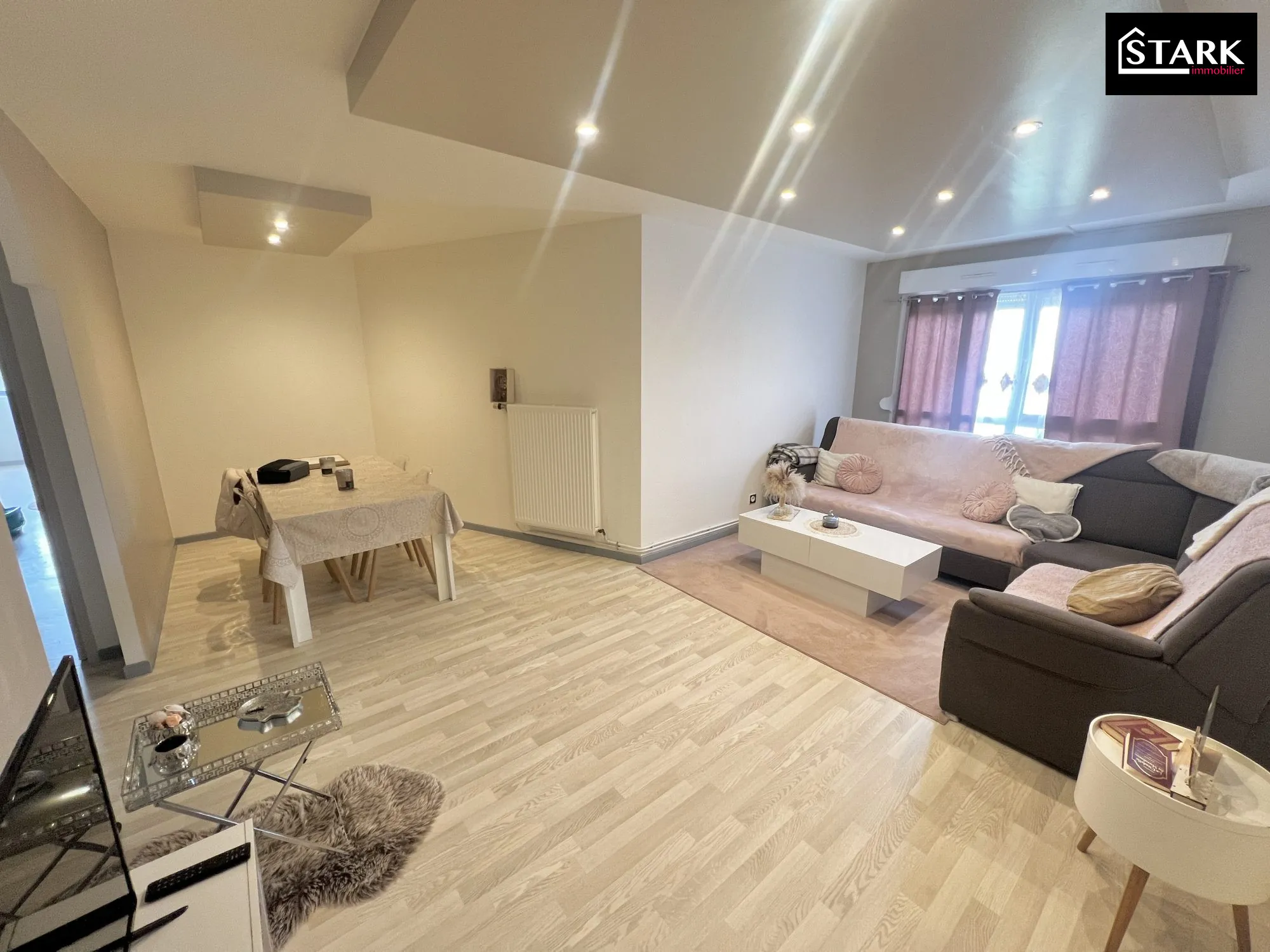 Bel appartement rénové de 85 m² avec 3 chambres à Valdoie 