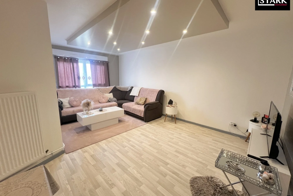 Bel appartement rénové de 85 m² avec 3 chambres à Valdoie 