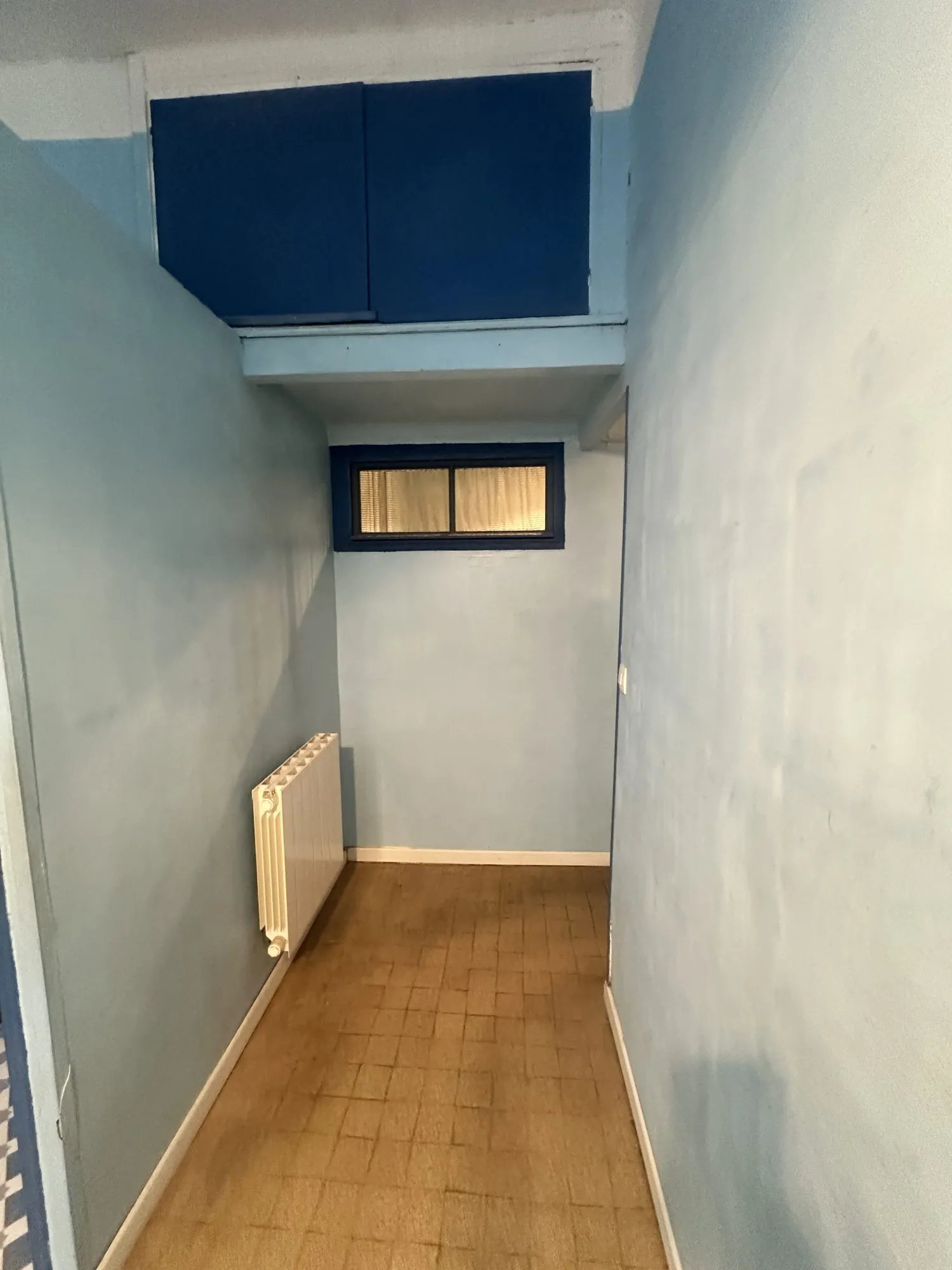 Entrée Hall Appartement T1 à rénover de 28 m² à Marseille – Opportunité à saisir 