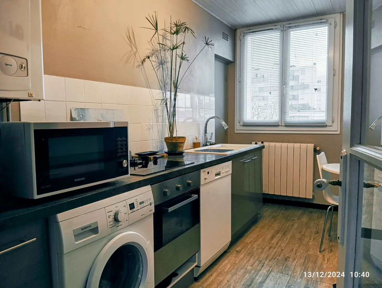 Appartement lumineux de 70m² avec balcon et cave à Bagnols-sur-Cèze 