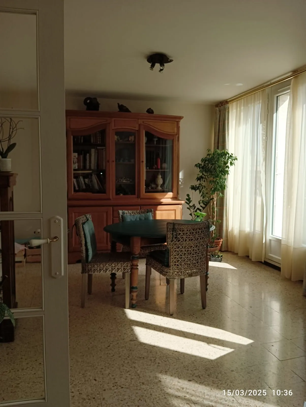 Appartement lumineux de 70m² avec balcon et cave à Bagnols-sur-Cèze 