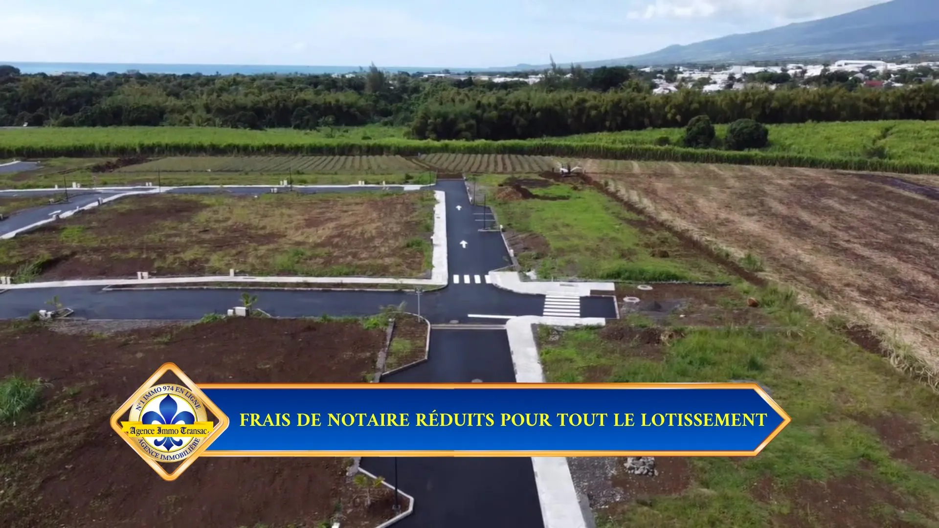 Terrain constructible de 395 m² à Saint-Benoît, emplacement privilégié 