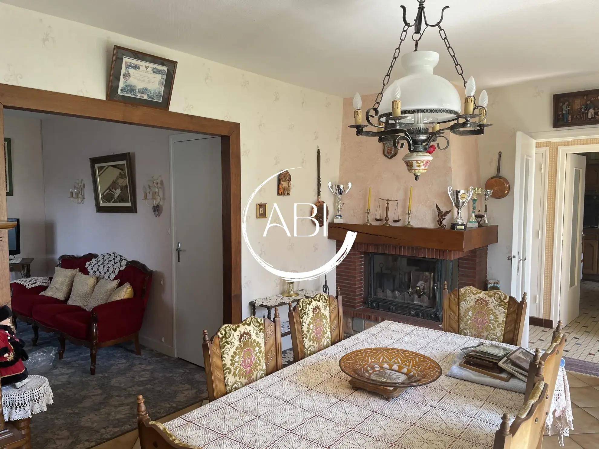 Maison à Rives d'Andaine de 73 m² avec terrain de 5074 m² et double garage 