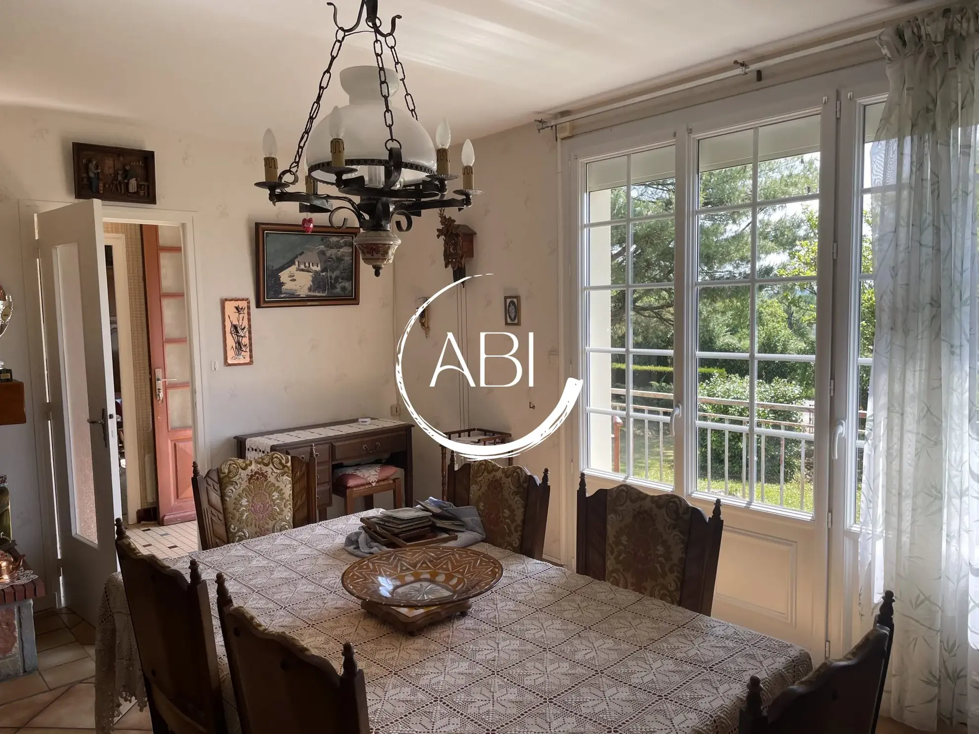Maison à Rives d'Andaine de 73 m² avec terrain de 5074 m² et double garage 