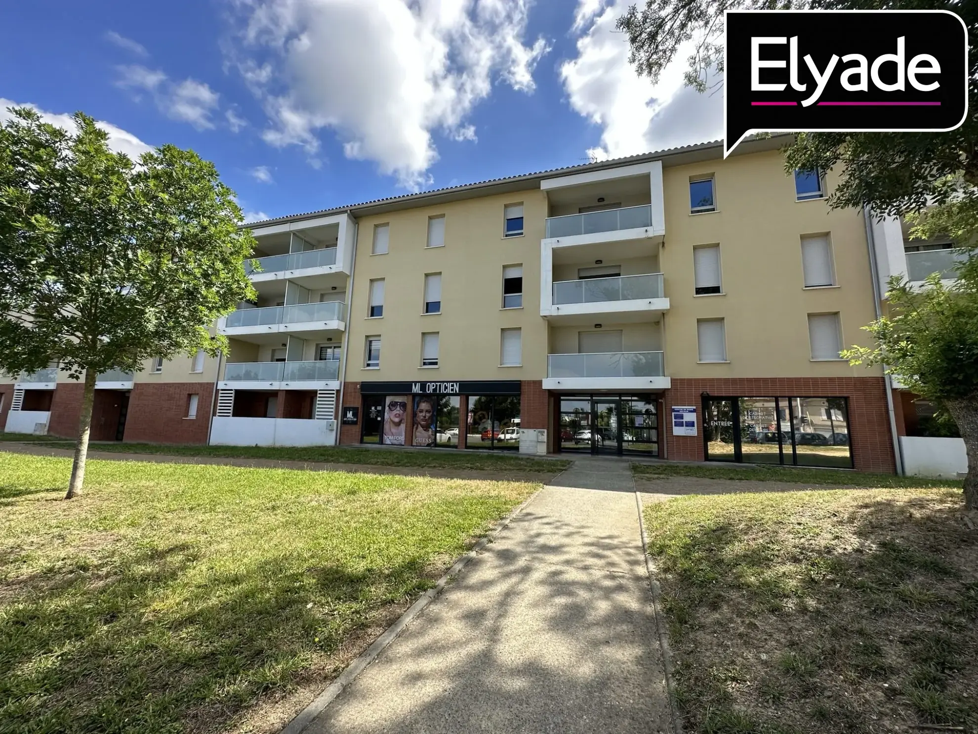 Appartement T2 à vendre à Escalquens, vue verte, parking privé et bail en cours 