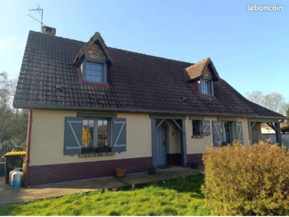 Maison à vendre entre Abbeville et Friville avec jardin proche de Valines