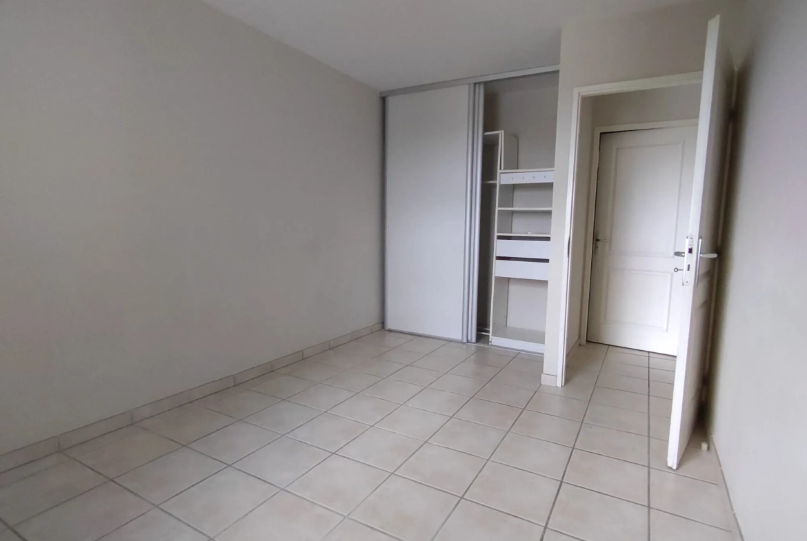 Appartement 2 pièces avec terrasse et parking à Le Robert, Martinique 