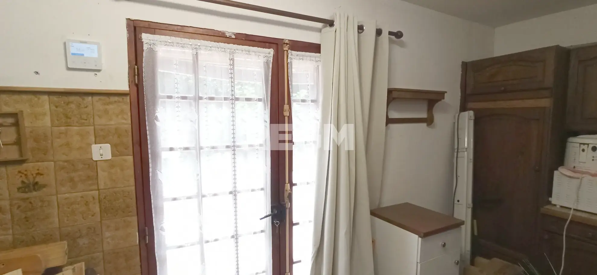 Maison de 136 m² à Bourges avec potentiel d'aménagement et environnement idéal 
