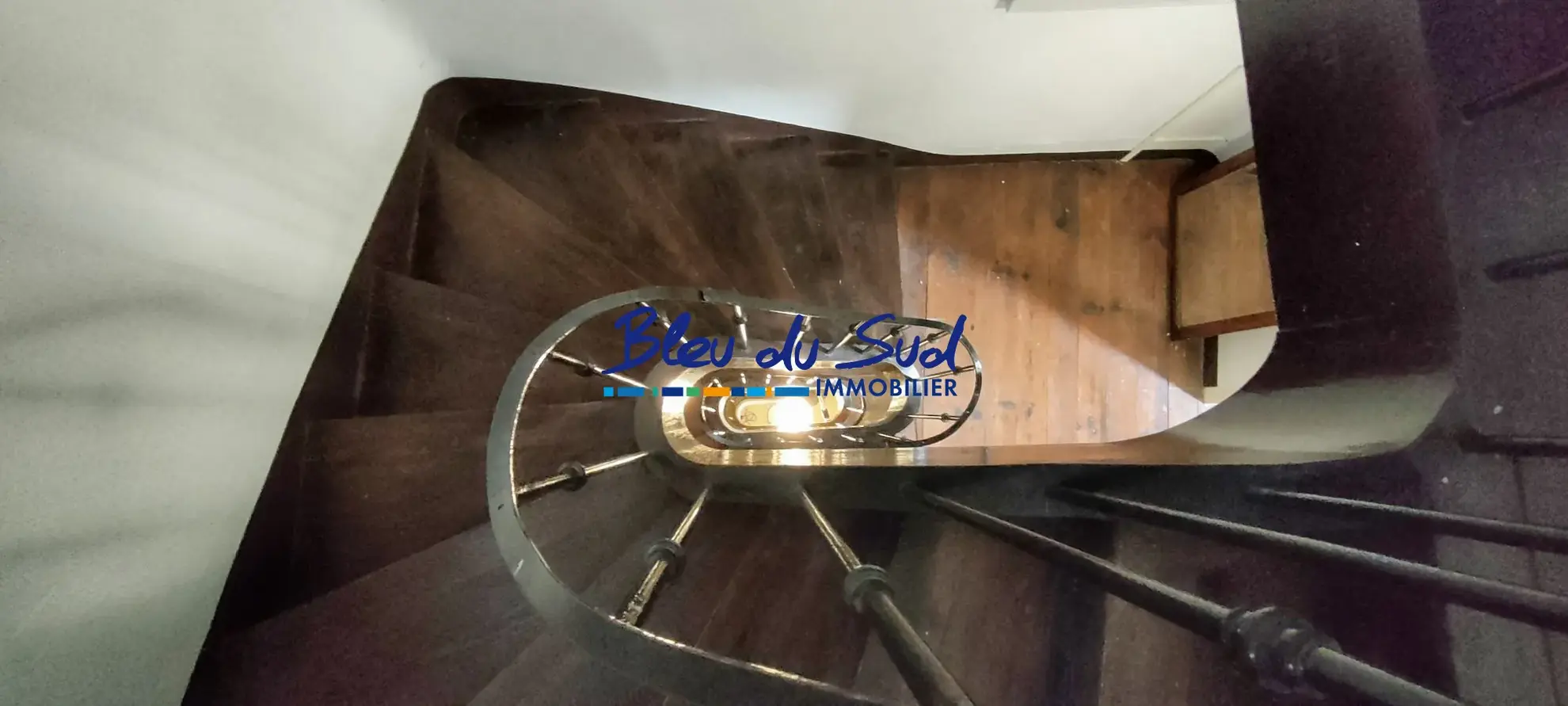 Escalier Maison de village rénovée à vendre à Vernet-les-Bains avec 2 chambres 