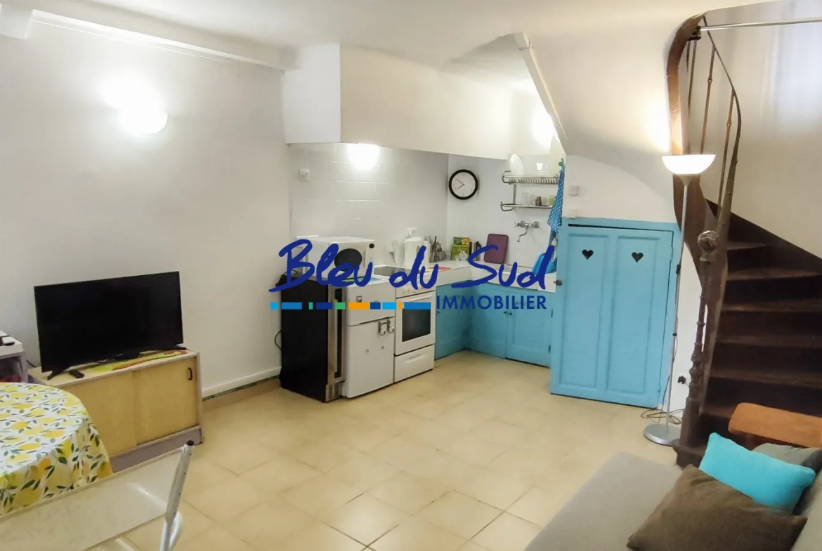 Piece de vie Maison de village rénovée à vendre à Vernet-les-Bains avec 2 chambres 